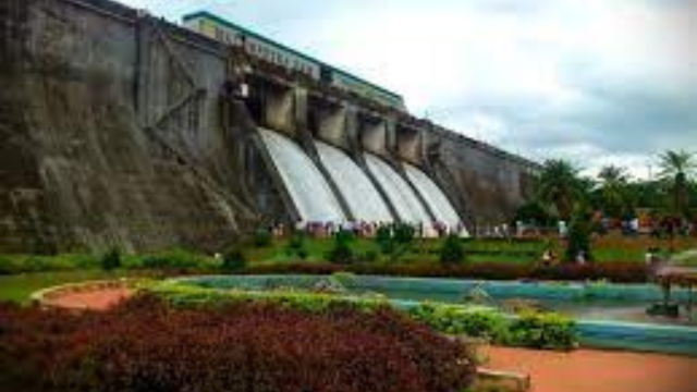 Kerala braces for heavy rainfall, 4 shutters of Malampuzha dam opened -  India Today